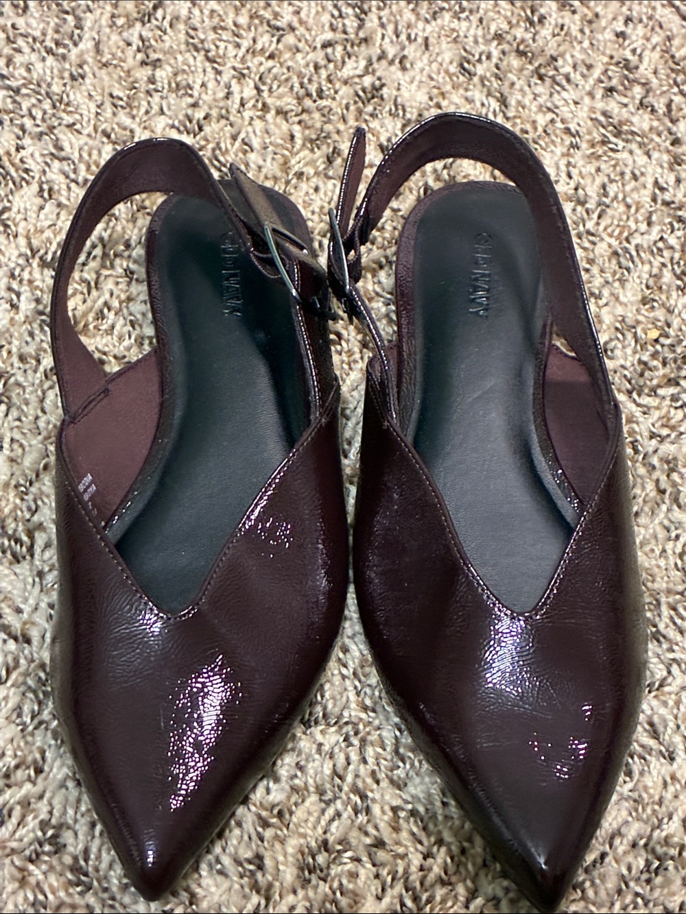 Old Navy Pointed Slingback Flats in Plum - Picture 8 of 8